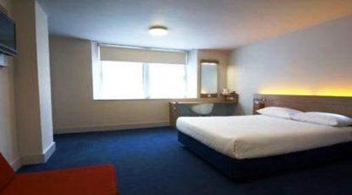 фото отеля Travelodge Edinburgh Haymarket Hotel