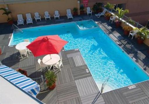 фото отеля Boardwalk Inn