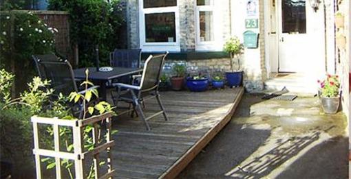 фото отеля Crossways Guest House