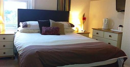 фото отеля Crossways Guest House