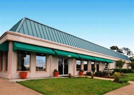 фото отеля Quality Inn & Suites Franklin (Tennessee)
