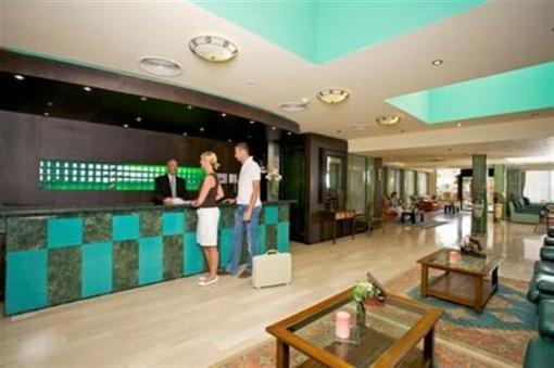 фото отеля Aparthotel Paguera Beach Calvia