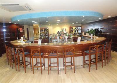фото отеля Aparthotel Paguera Beach Calvia