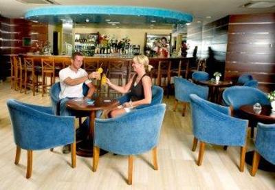 фото отеля Aparthotel Paguera Beach Calvia