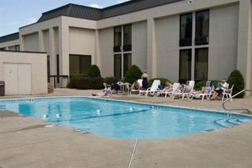 фото отеля Greenstay Hotel & Suites