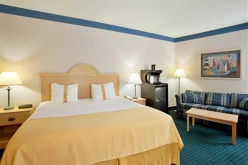 фото отеля Holiday Inn Traverse City