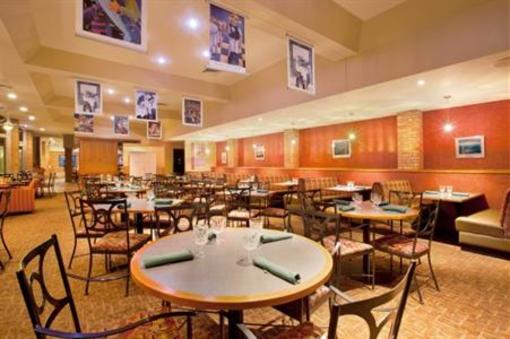 фото отеля Holiday Inn Traverse City