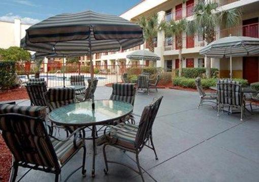 фото отеля Quality Inn & Suites Baymeadows