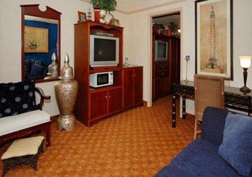 фото отеля Quality Inn & Suites Baymeadows