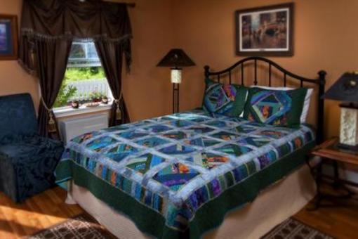 фото отеля The Carriage House Bed and Breakfast
