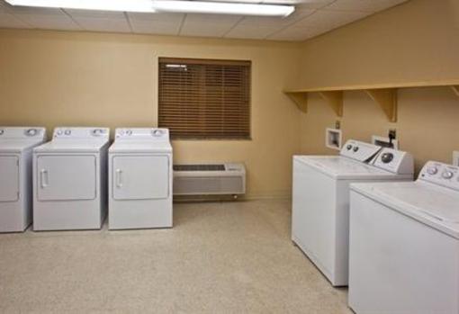 фото отеля Candlewood Suites Ft Myers North I-75