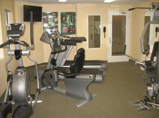 фото отеля Candlewood Suites Ft Myers North I-75