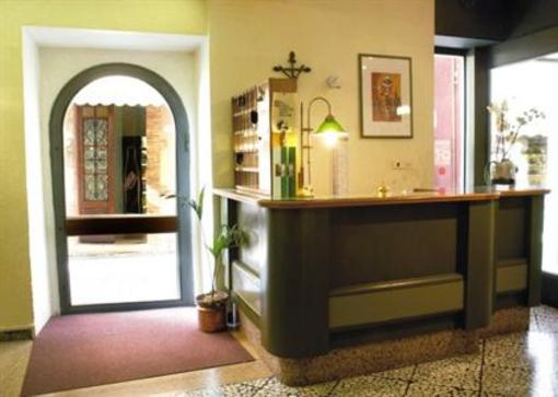 фото отеля Hotel Modena Malcesine