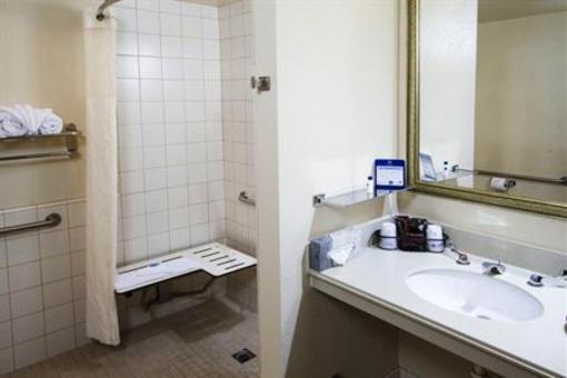 фото отеля BEST WESTERN Valencia Inn
