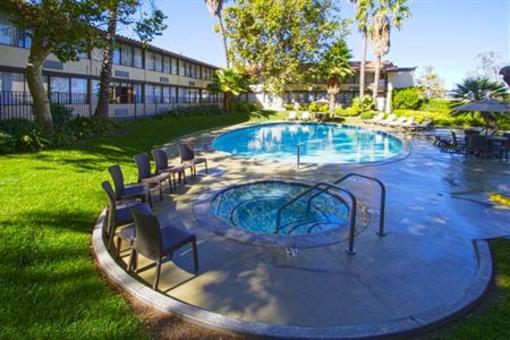 фото отеля BEST WESTERN Valencia Inn