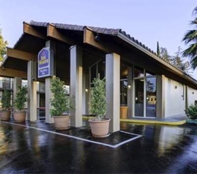 фото отеля BEST WESTERN Valencia Inn