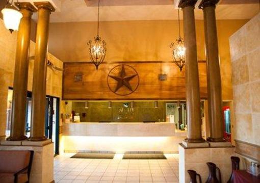 фото отеля Quality Inn & Suites Airport Austin
