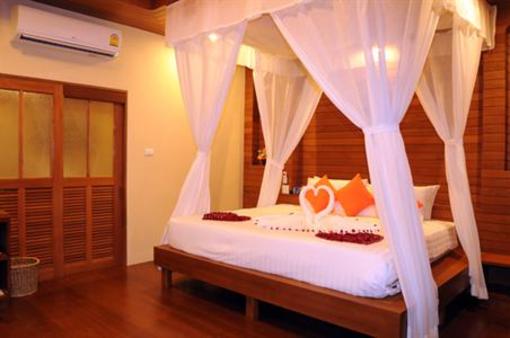 фото отеля Baan Taranya Resort