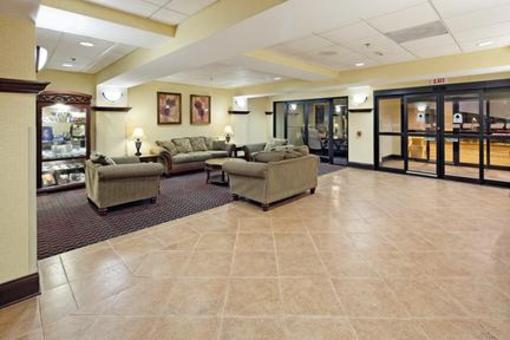 фото отеля Holiday Inn Express Hotel & Suites Grenada