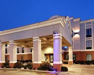 фото отеля Holiday Inn Express Hotel & Suites Grenada