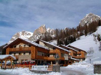 фото отеля Hotel Orso Grigio Selva di Cadore