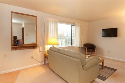 фото отеля First Hill Apartments Extended Stay