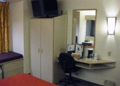 фото отеля Quality Inn at ASU-Airport