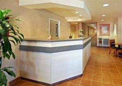 фото отеля Quality Inn at ASU-Airport