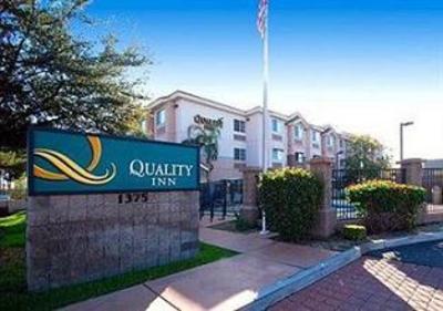 фото отеля Quality Inn at ASU-Airport
