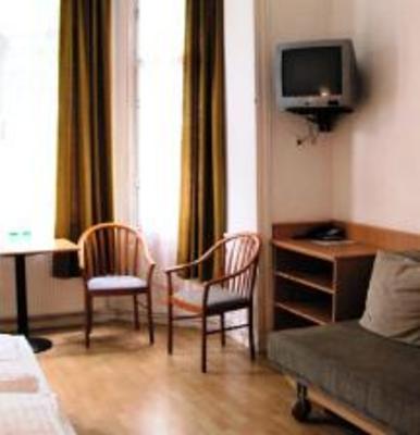 фото отеля Pension Ani Falstaff Vienna