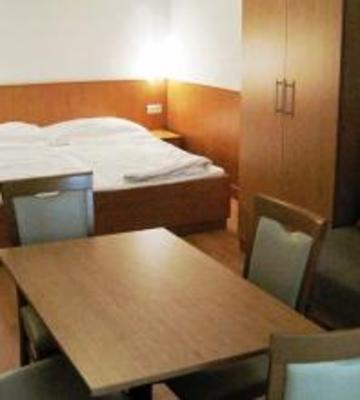 фото отеля Pension Ani Falstaff Vienna