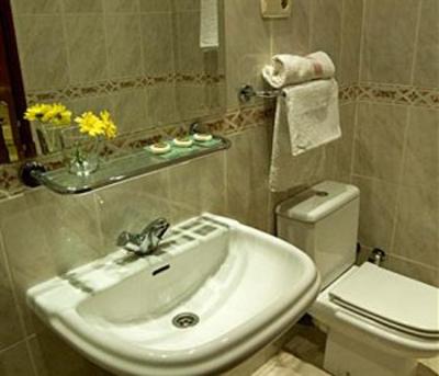 фото отеля Hostal Cervelo