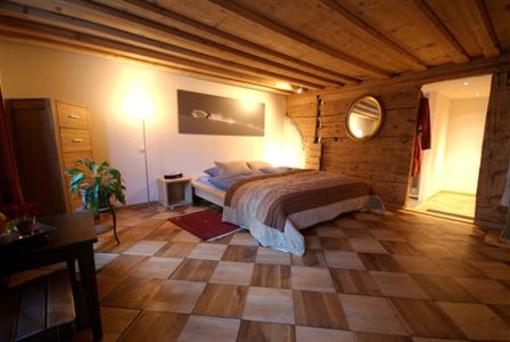 фото отеля The River House Boutique Hotel