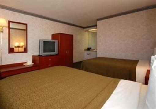 фото отеля Quality Inn Christiansburg