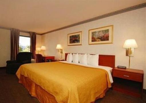 фото отеля Quality Inn Christiansburg