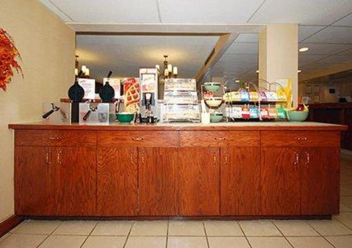 фото отеля Quality Inn Christiansburg