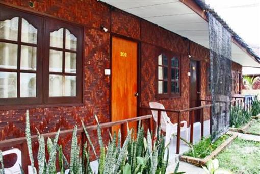 фото отеля Rumours Guesthouse