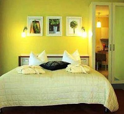 фото отеля Aparthotel Seepanorama Mirow