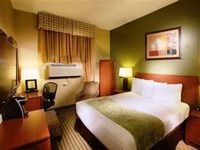 Hotel Q New York