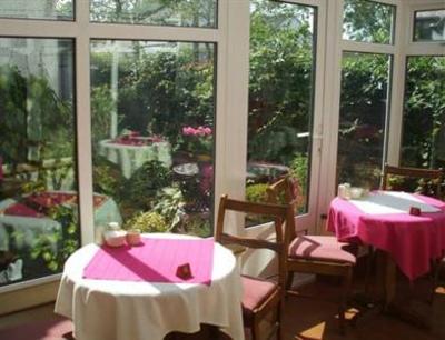 фото отеля Corrib Haven Guest House