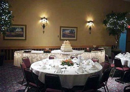 фото отеля Clarion Hotel Davenport
