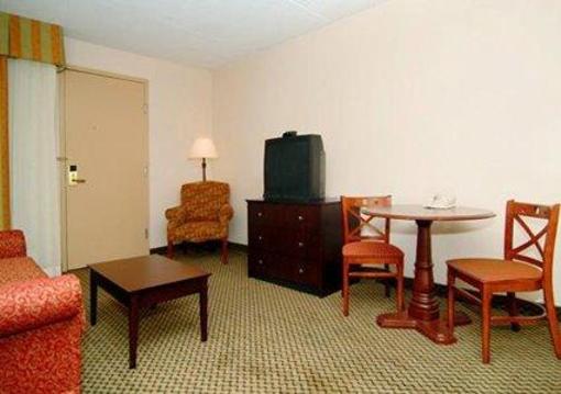 фото отеля Clarion Hotel Davenport