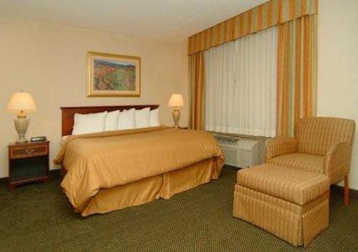 фото отеля Clarion Hotel Davenport