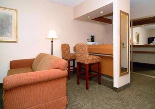 фото отеля Clarion Hotel Davenport