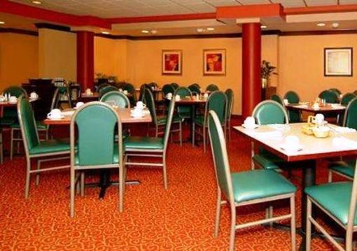 фото отеля Clarion Hotel Davenport