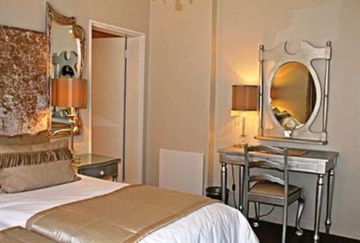 фото отеля Capo Cabana Guest House Cape Town
