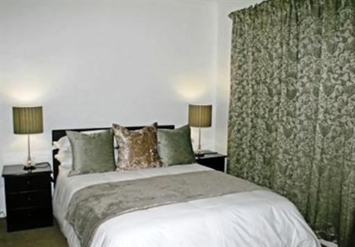 фото отеля Capo Cabana Guest House Cape Town