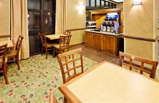 фото отеля Holiday Inn Express Hotel & Suites Irving North-Las Colinas