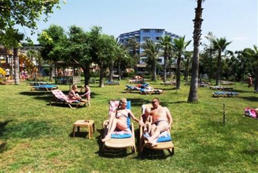 фото отеля Caretta Beach Hotel