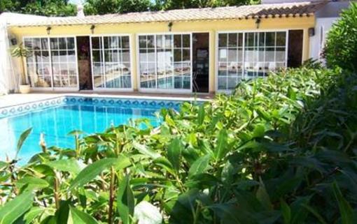 фото отеля Apartamentos Turisticos Solar Do Sol Albufeira